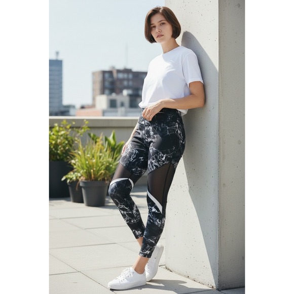 Victoria's Secret PINK Pants - Victoria's Secret PINK‎ Ultimate Marble Mesh Leggings Activewear Size M